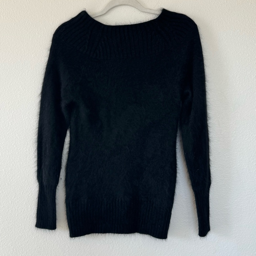 Armani Exchange Black On Off Shoulder Rabbit Hair Sweater Angora Fur M - Picture 3 of 10